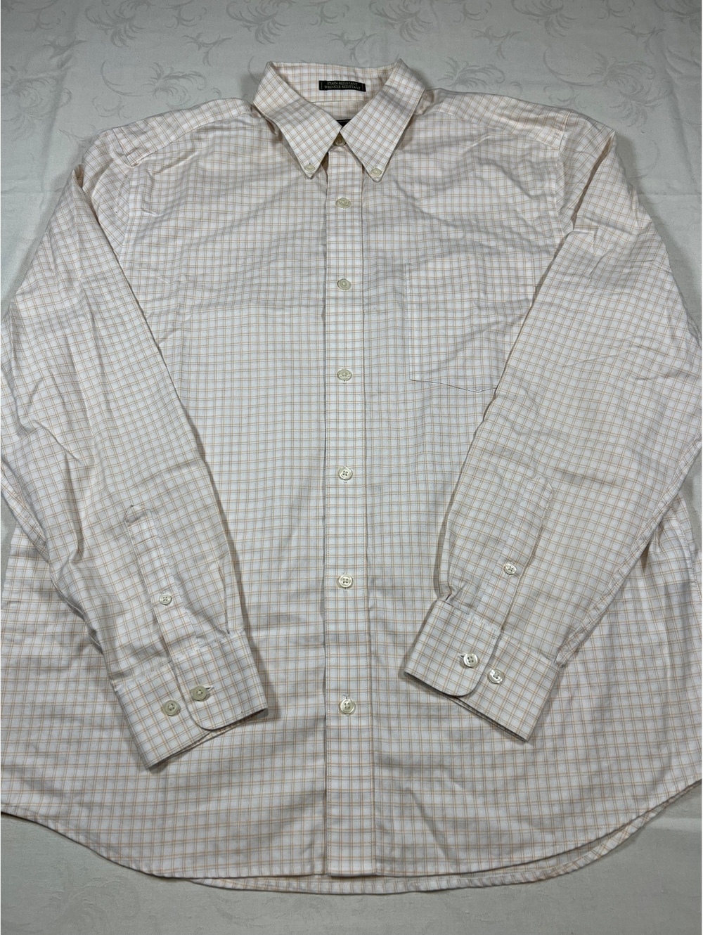 Mens Eddie Bauer Dress Shirt Stain/Wrinkle Resistant Size Large White Gray Tan